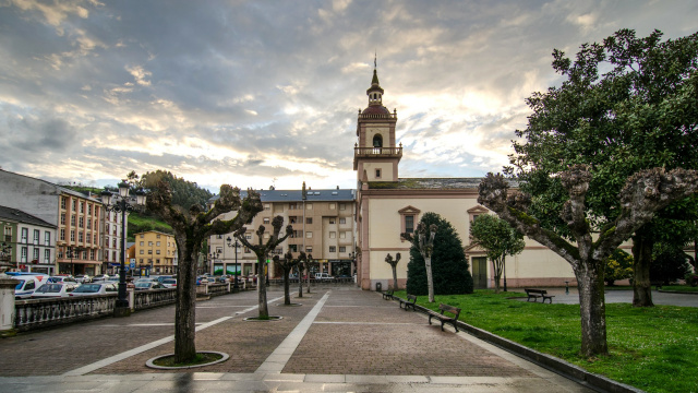 Iglesia de Ntra. Sñra. de la Asunción de Vegadeo