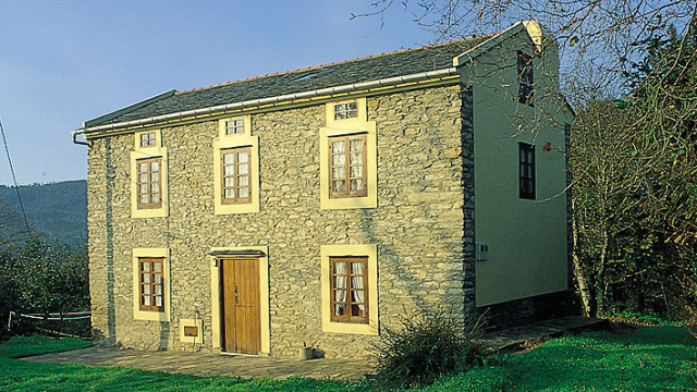 Apartamentos y Casa Rural Las Campas