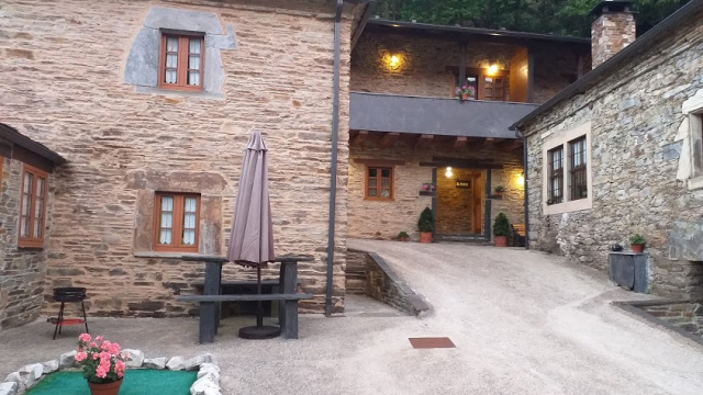 Apartamentos El Valle de Oscos