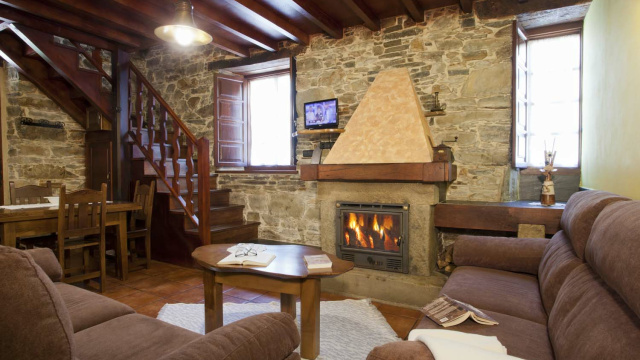 Holiday Homes La Ferrería I and II