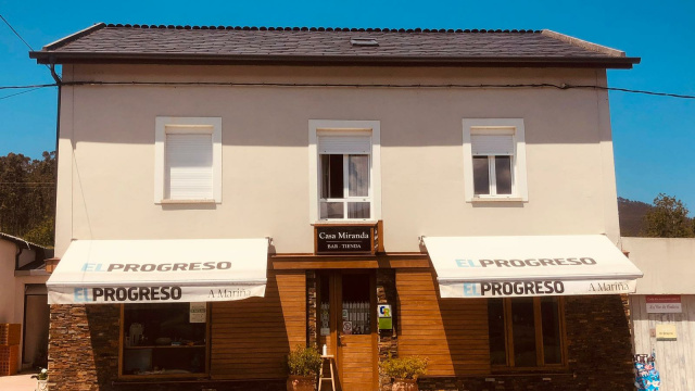 Bar tienda Casa Miranda