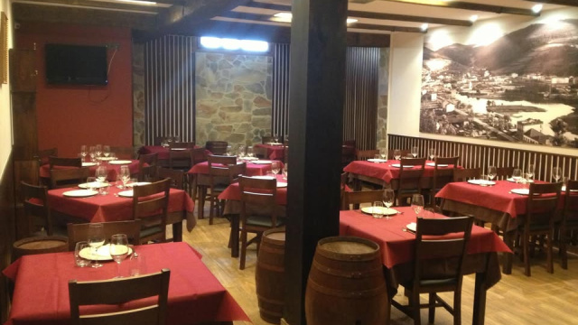 Restaurante mesón Monjardin